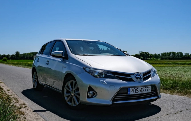 Toyota Auris cena 46990 przebieg: 150500, rok produkcji 2013 z Wrocław małe 67